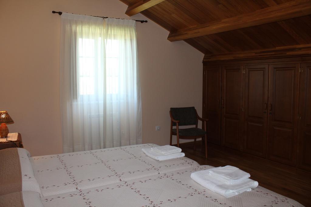 Apartamentos Casa Cerolleiro Castropol Εξωτερικό φωτογραφία