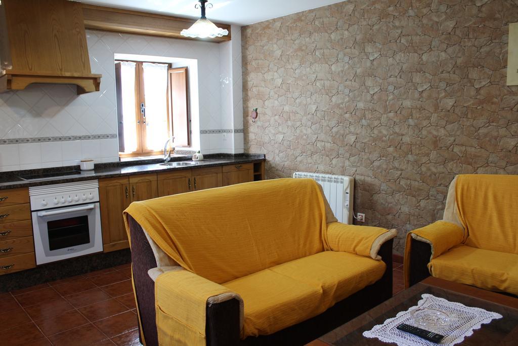 Apartamentos Casa Cerolleiro Castropol Εξωτερικό φωτογραφία