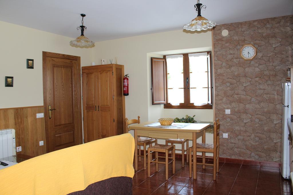 Apartamentos Casa Cerolleiro Castropol Εξωτερικό φωτογραφία